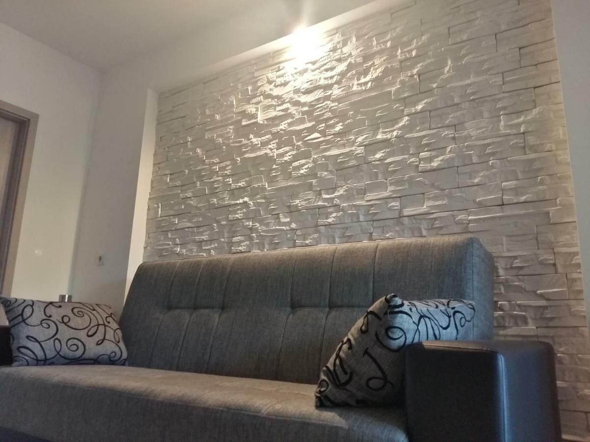 Apartment Vila Nina 佩特坎内 外观 照片