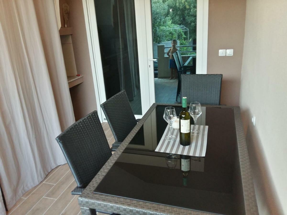 Apartment Vila Nina 佩特坎内 外观 照片