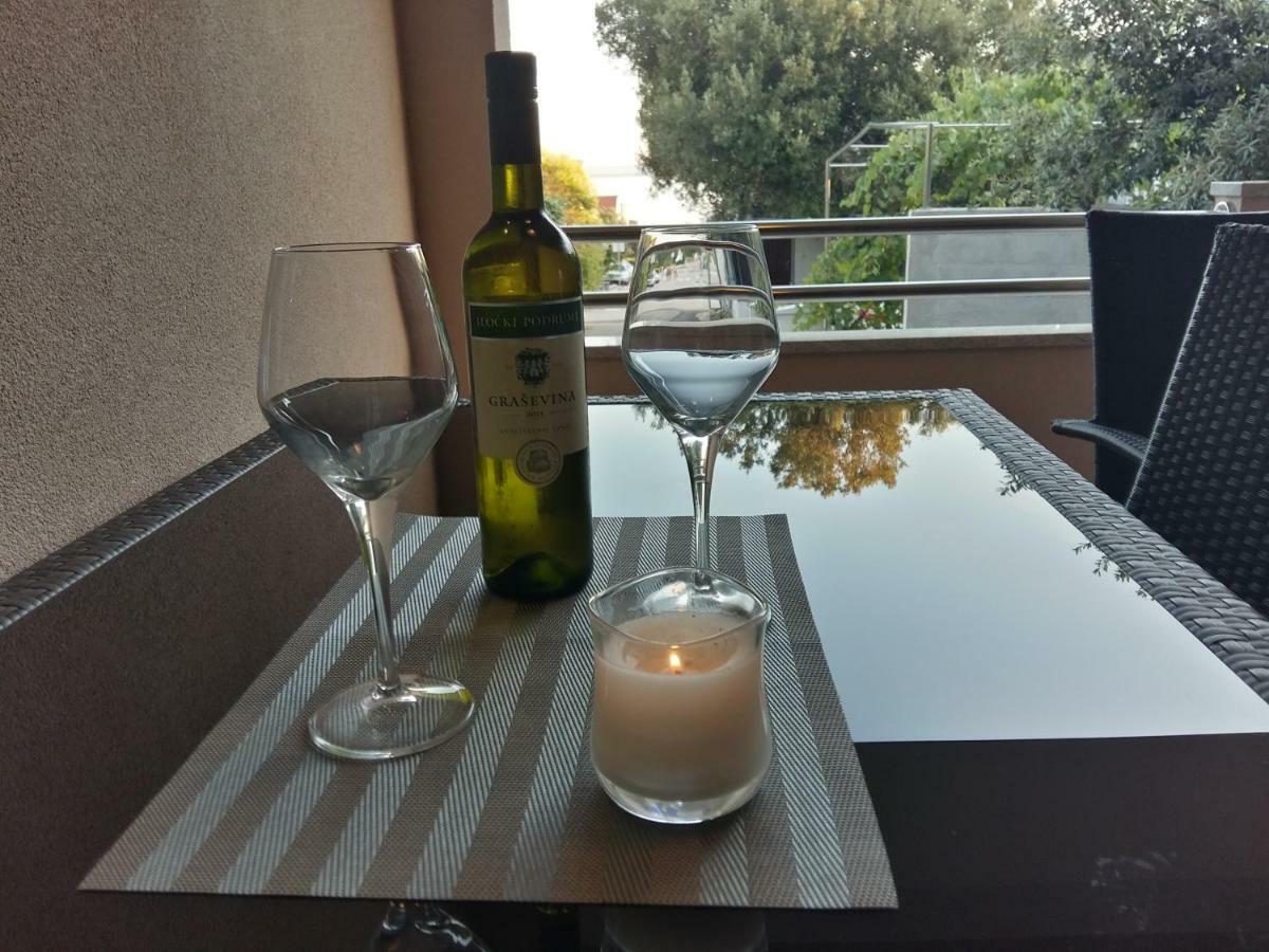 Apartment Vila Nina 佩特坎内 外观 照片