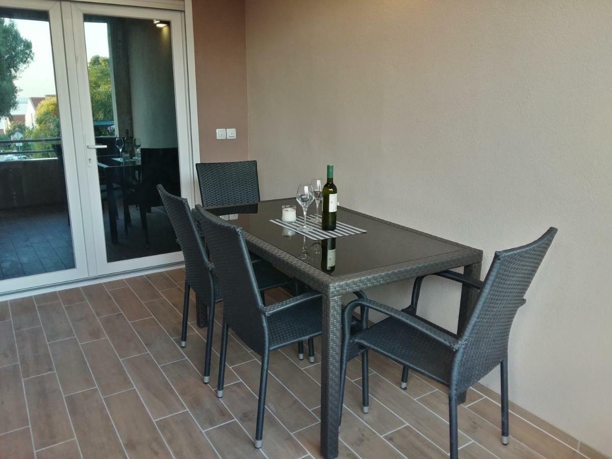 Apartment Vila Nina 佩特坎内 外观 照片