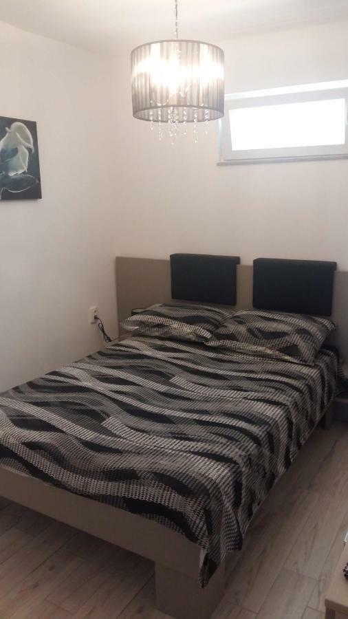 Apartment Vila Nina 佩特坎内 外观 照片